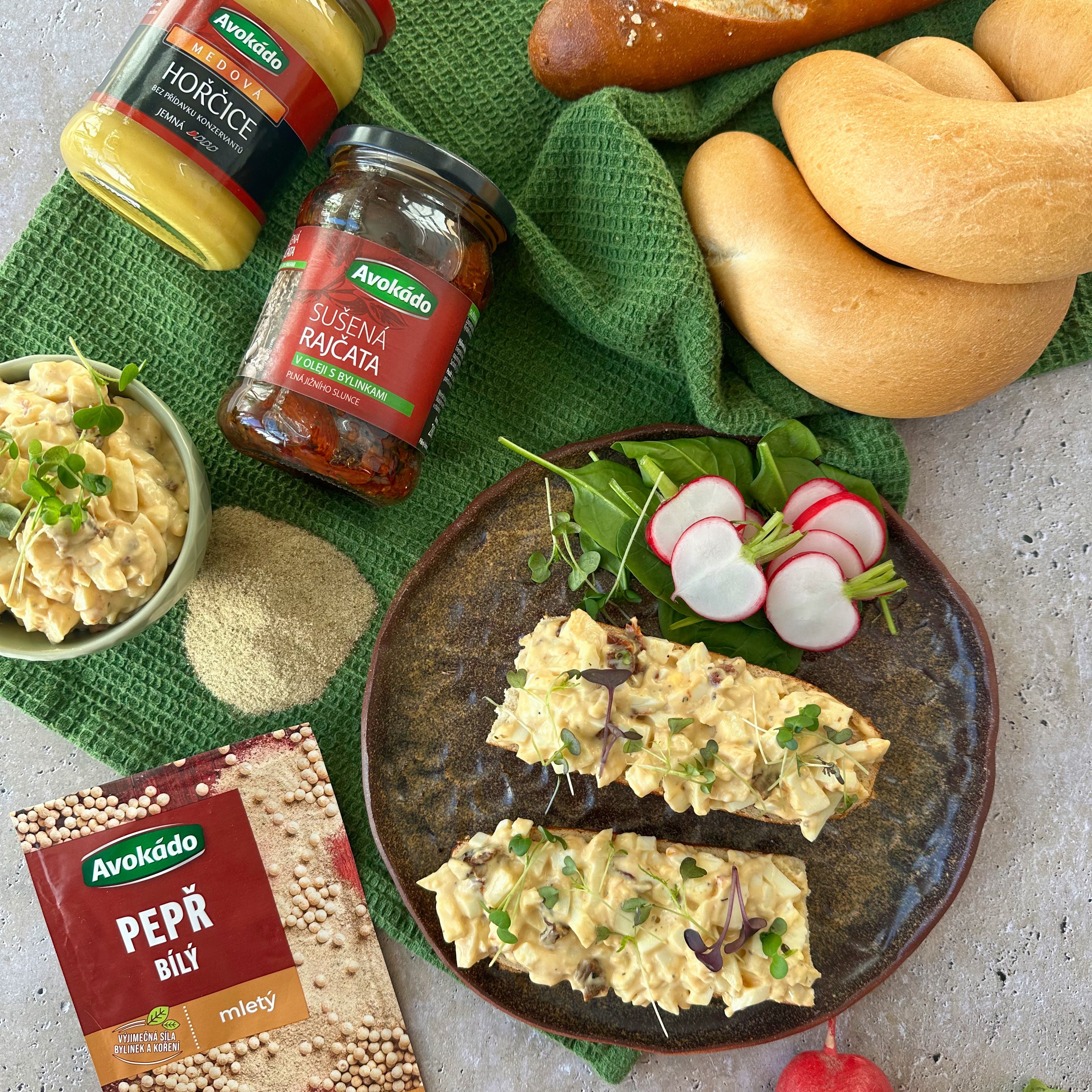 Vajíčková pomazánka s hermelínem