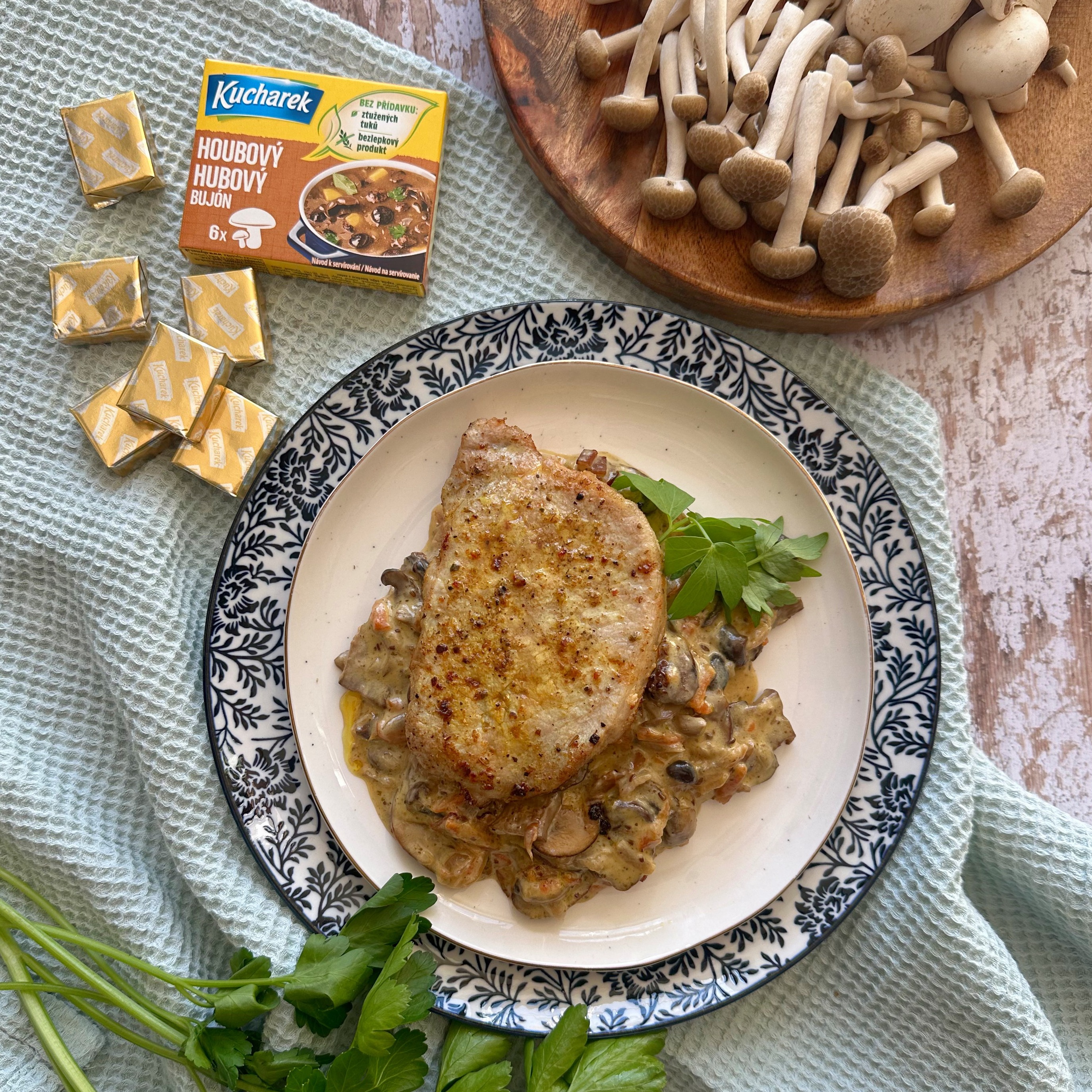 Žampionové ragú s vepřovými plátky